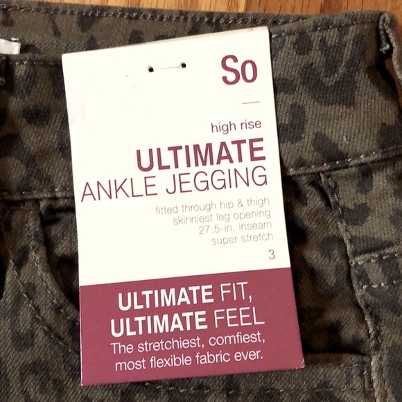 🔴 CLEARANCE🔖NWT SO 🐆 RAW HEM STRETCH CHEETAH JEGGING CROPPED SKINNY JEANS Size 3 - Picture 7 of 9